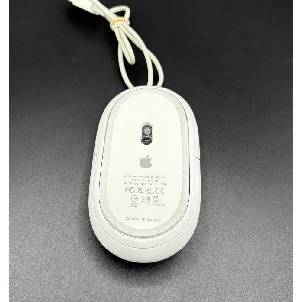 Genuine Apple A1152 USB Wired Optical Mouse White Tested